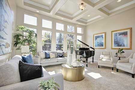 8500 Edenbridge Way Roseville, CA 95747