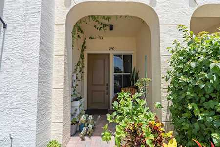 3614 S Dixie Highway #210 West Palm Beach, FL 33405