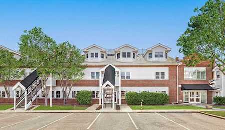 26 School Street #1 Hull, MA 02045