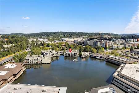 4 Lake Bellevue Dr #107 Bellevue, WA 98005