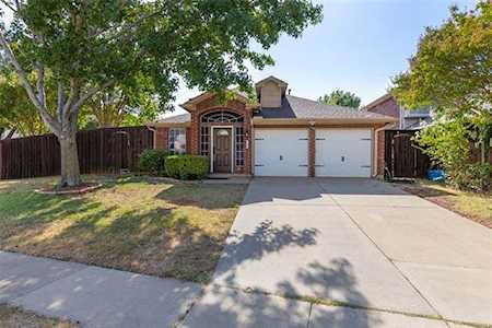 1800 Sunflower Lane Lewisville, TX 75077