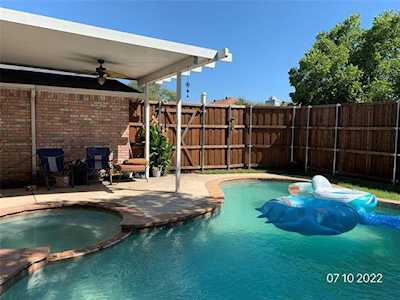 7052 Fox Drive The Colony, TX 75056