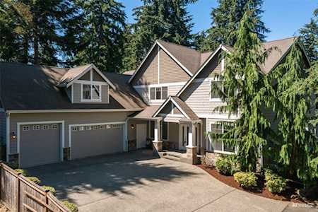 2121 SW 162nd Ct Burien, WA 98166