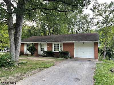 2137 Oak Lane N State College, PA 16803