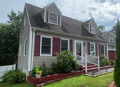 25 Maple Ridge Rd Seabrook, NH 03874