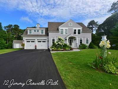 12 Jimmy Crowells Path Dennis, MA 02638