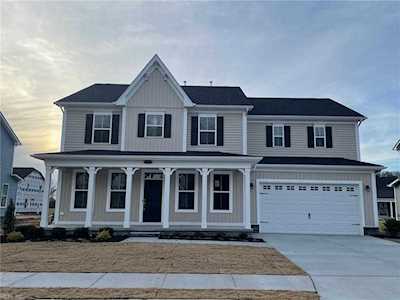 207 Selby Ct Suffolk, VA 23435