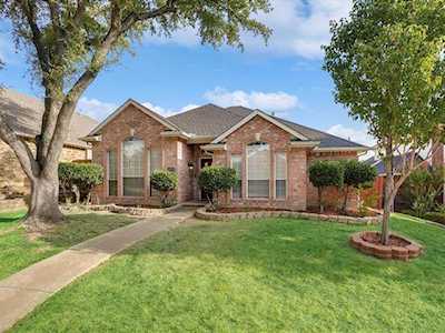 1733 Blackstone Drive Carrollton, TX 75007