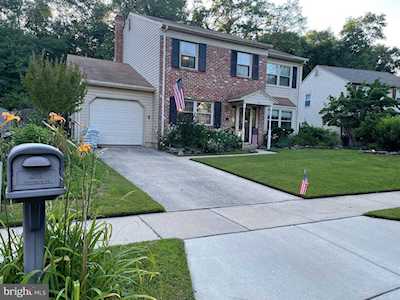 32 Lakeside Dr Lakeside Dr Marlton, NJ 08053