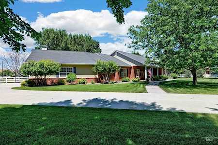 3906 Houseland Ct Eagle, ID 83616