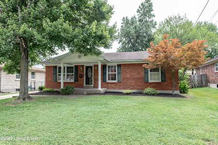 4523 Sanders Ln Louisville, KY 40216