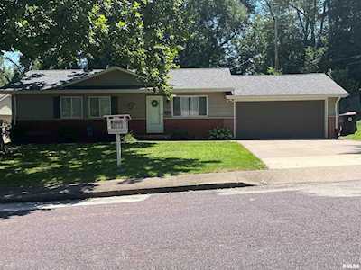2516 W Marian Ct Peoria, IL 61614
