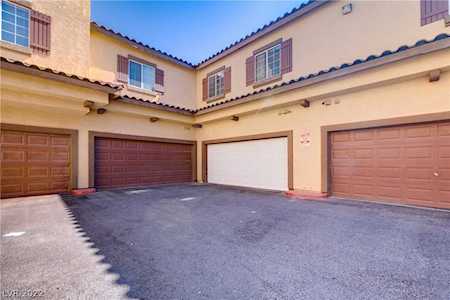 5940 Palmilla St #5 North Las Vegas, NV 89031
