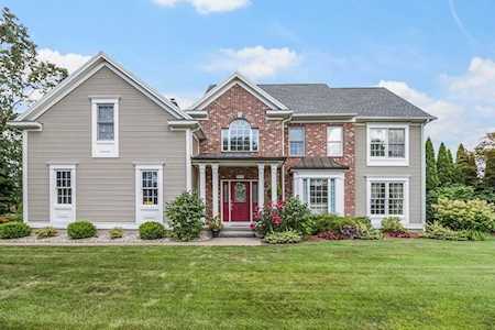 140 Wildflower Cir Westfield, MA 01085