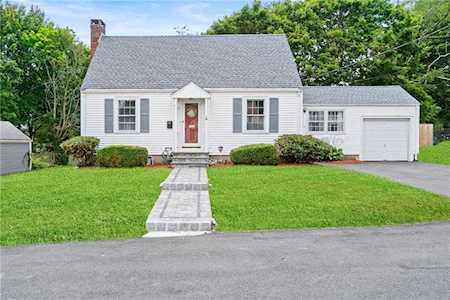 59 Merritt Rd East Providence, RI 02915