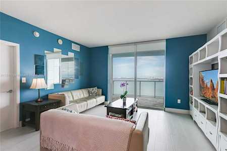 1900 N Bayshore Dr #2301 Miami, FL 33132