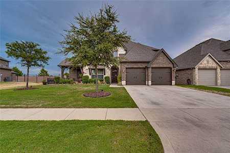 2707 Elmwood Drive Burleson, TX 76028