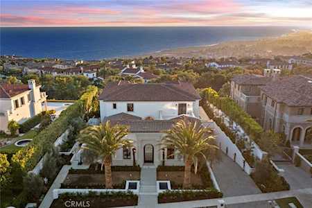 22 Midsummer Newport Coast, CA 92657