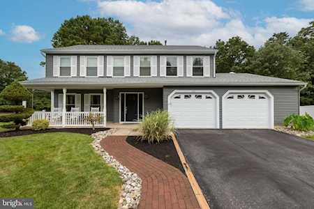 68 Masters Circle Marlton, NJ 08053