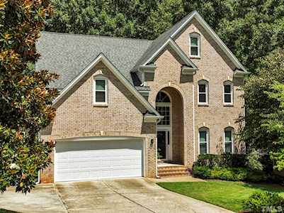 308 Fincastle Drive Cary, NC 27513