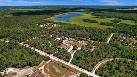 3428 Tallwood Dr Deltona, FL 32738