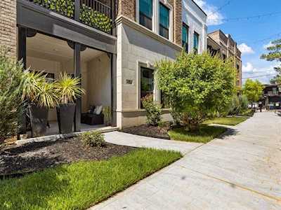 300 Nursery Lane #103 Fort Worth, TX 76114