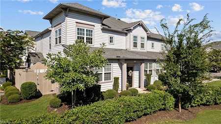 4576 Turnworth Arch Virginia Beach, VA 23456