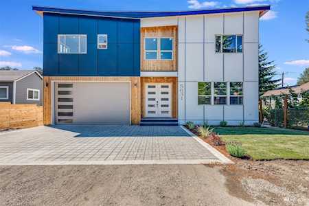 5631 25th Ave SW Seattle, WA 98016