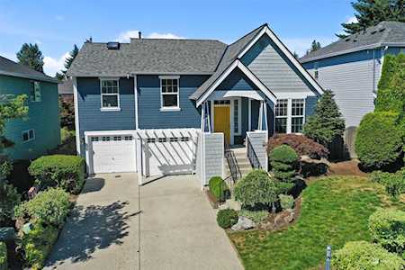 4513 221st Place SW Mountlake Terrace, WA 98043