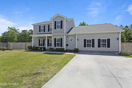 104 Amber Stone Court Jacksonville, NC 28546