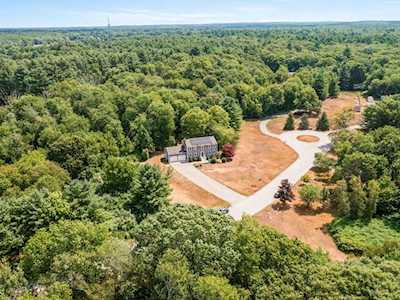 7 Jameson Drive Rehoboth, MA 02769