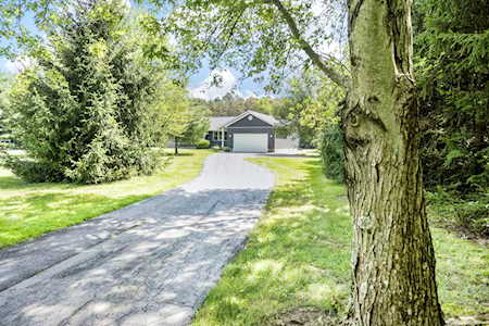 6216 Old Millersport Road Pleasantville, OH 43148