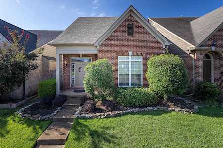 8743 Overcup Oaks Dr Memphis, TN 38018