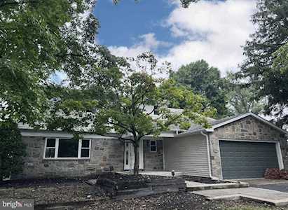 415 Barby Ln Cherry Hill, NJ 08003