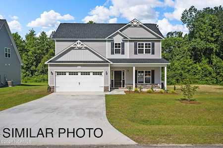 1810 Riggs Road Maysville, NC 28555