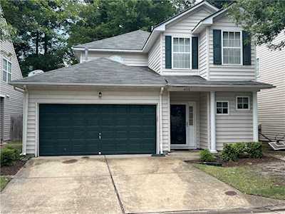 4110 River Breeze Circle Chesapeake, VA 23321