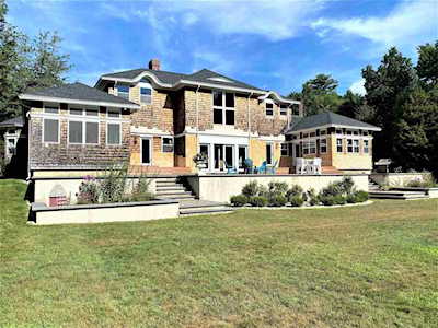 105 Willowbrook Ave Stratham, NH 03885