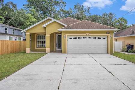8417 N Albany Ave Tampa, FL 33604