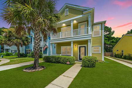 7434 Northgate Dr Hanahan, SC 29410