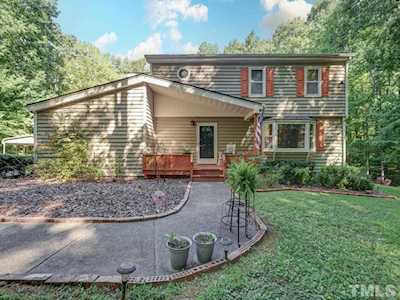 419 Calvary Court Hillsborough, NC 27278
