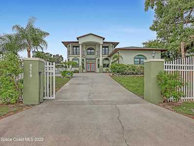 3119 Indian River Drive Cocoa, FL 32922