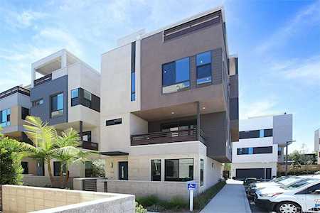 628 Cardiff Reef Costa Mesa, CA 92627