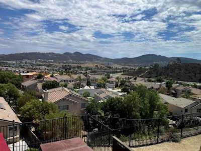 717 Helmsdale Road San Marcos, CA 92069