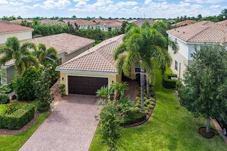 8272 Adrina Shores Way Boynton Beach, FL 33473