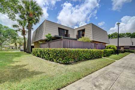 6001 60th Way West Palm Beach, FL 33409