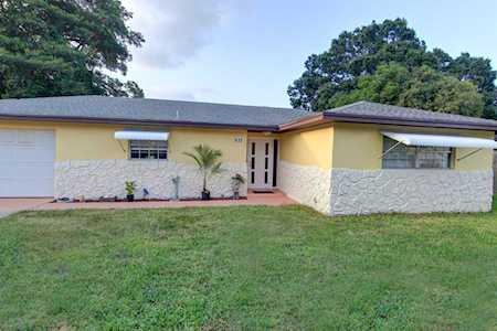 933 NW 12th Terrace Stuart, FL 34994