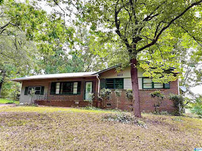 405 O Grady Avenue Weaver, AL 36277