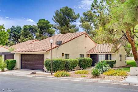 2843 Glendevon Circle Henderson, NV 89014