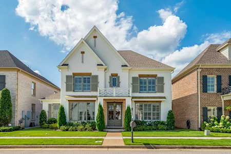 9073 N Baynard Loop Germantown, TN 38139