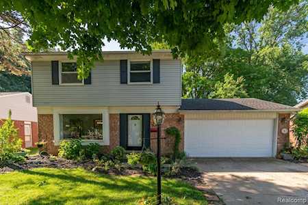 39639 Mayville St Plymouth Twp, MI 48170
